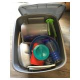 TOTE WITH FOOD STORAGE CONTAINERS