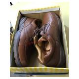 SIZE 10W  DR COMFORT SHOES FOR MEN