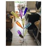 BOTTLE TREE WITH COLORED BOTTLES