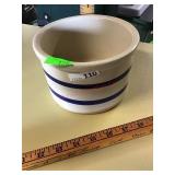 ROSEVILLE OHIO POTTERY CROCK