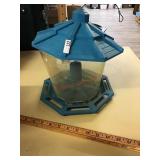 BIRD FEEDER