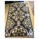 20 X 34 GREY AND YELLOW THROW RUG