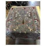 3.10 X 2.6 PAKISTAN RUG  GREY