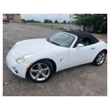 2006 Pontiac Solstice convertible with 136k miles