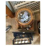 Box with wall shelf/ ducks/ bear figurines and