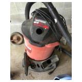 16 Gallon Craftsman shop vac