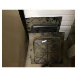 2 Roof vents