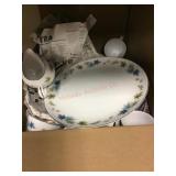 Box of leaf print china