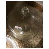 Glass cake plate with dome lid