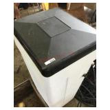 Trash can