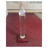 Storm glass track er