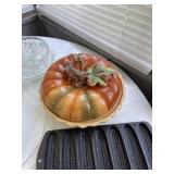 Pumpkin pie dish