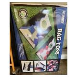 Bag toss game