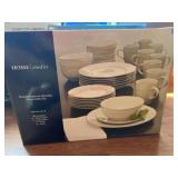 Home studio 32 pc dinnerware set