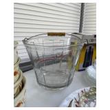 Glass ice bucket