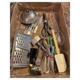 Flat if kitchen items