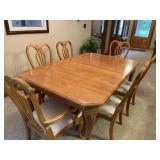 Dining table with 6 chairs two captains chairs