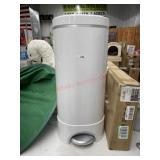 Arm and hammer diaper pale