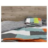 Believed to be full size bedding set