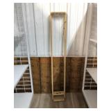 Fishing pole rack holds 4 fishing poles