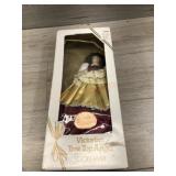 Victorian Tree Top Angle