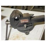 Duracraft bench vise