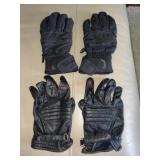 2 pair of riding gloves