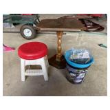 Decorative table, small stool and buckets
