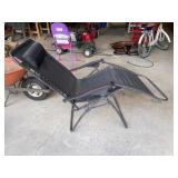 Zero gravity lounge chair