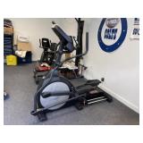 Sole E25 elliptical machine very good condition