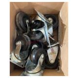 Box of 8 castors