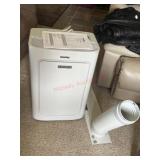 Danby 8000 btu portable air conditioneer with
