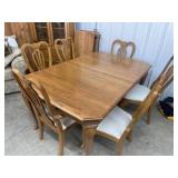 Pennsylvania house oak dining room table and six