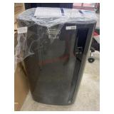 New Delinghi portable air conditioneer