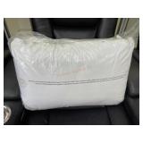 2 Martha Stewart standard pillows