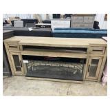 Scratch/Dent Quantim Flame media cabinet with