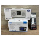 Smart radio, FM radio and dragon tail USB C