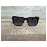 Ray ban sunglasses scratched lenses