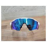 Oakley sunglasses (scratched)