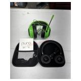 Razer gaming headset and puro wireless headset