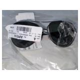 Ray ban sunglasses, uses, loose lense