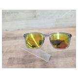 Nike sunglasses (scratched)