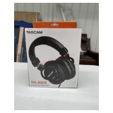 Tascam TH-200X headphones