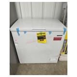 Thomson deep freezer 7.0 cu ft- has damage