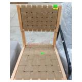 New retain side chair