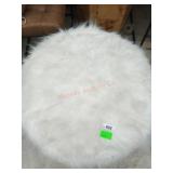 Oversized accent foot stool