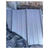 34 sheets 10- 12ï¿½ foot long. 24- 8ï¿½ foot long