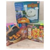 1 LOT -  3 ASSORTED SMALL APPLIANCES - CAKE POP &