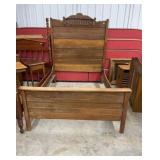 Oak spoon carved full size bed