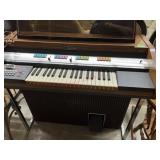 Wurlitzer true tone electric organ